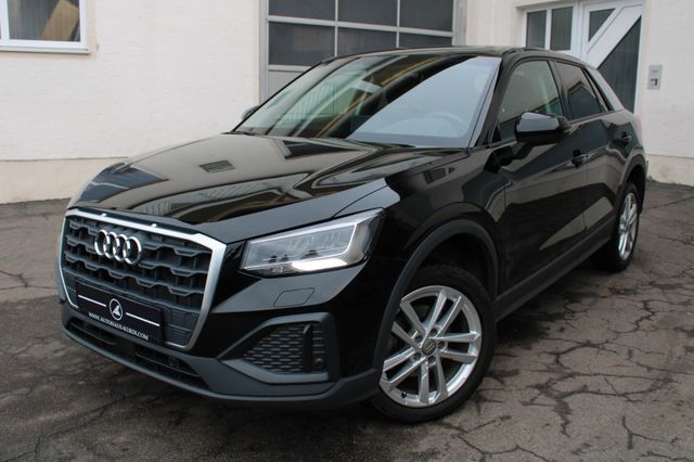 Audi Q2 35 TFSI S-Tronic LED KAMERA AHK NAVI AMBIENTE