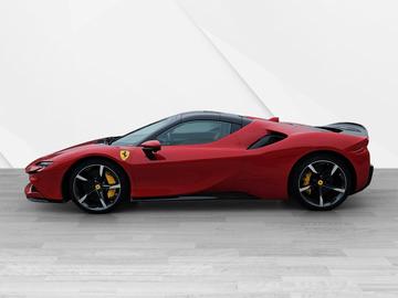 2022 Ferrari SF90 照片 10