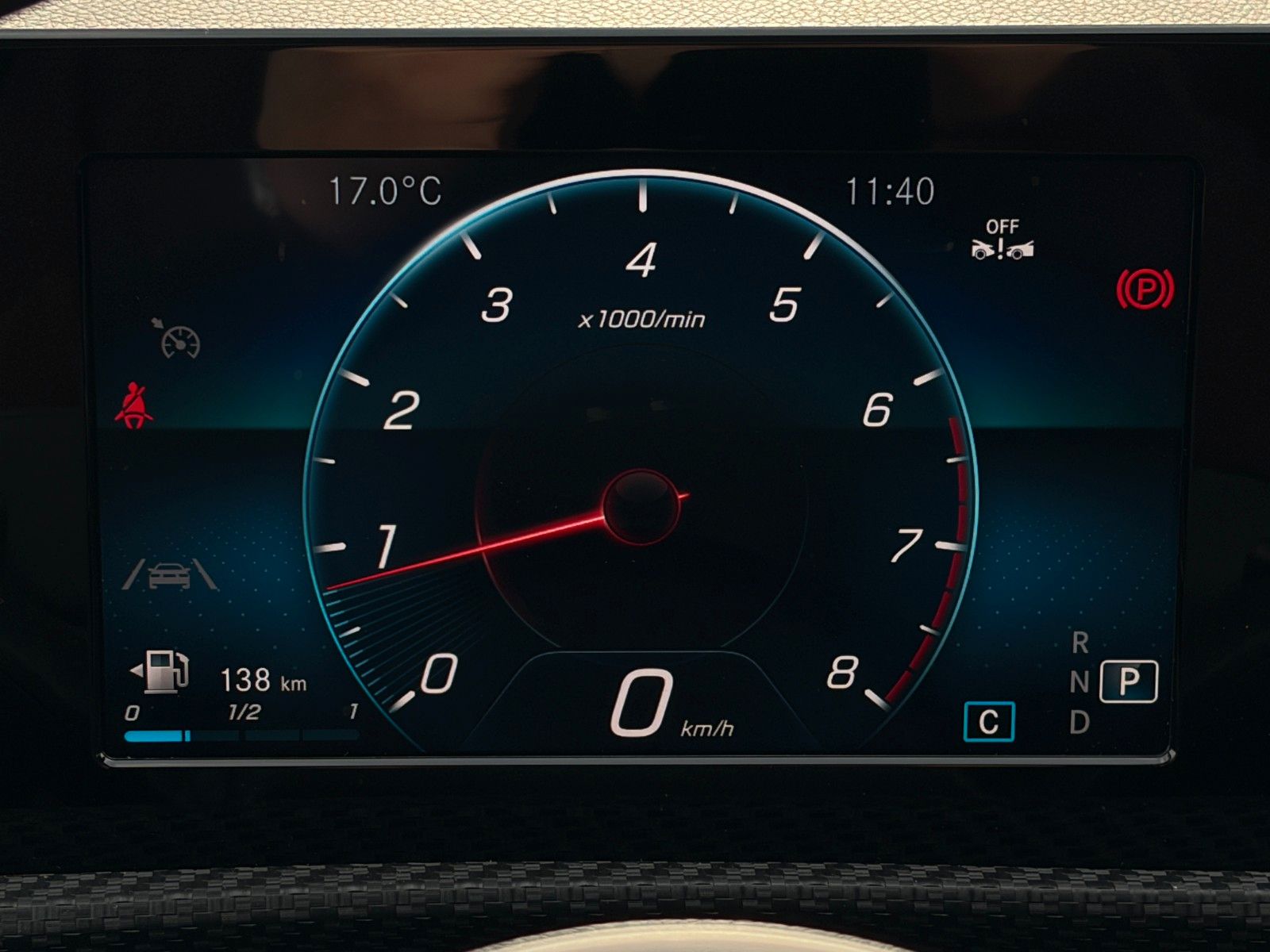 Fahrzeugabbildung Mercedes-Benz CLA 180 Shooting Brake TEMP CarPlay PDC SHZ