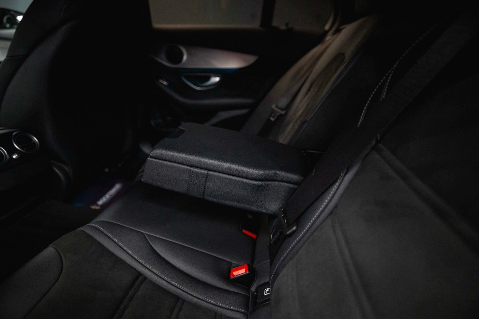 Fahrzeugabbildung Mercedes-Benz C 63 S T AMG Performance Carbon *LED*ACC*Kamera*