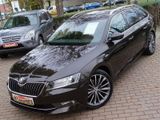 Skoda Superb Combi Xenon Leder Pano Rückkam - Skoda Superb in Dresden