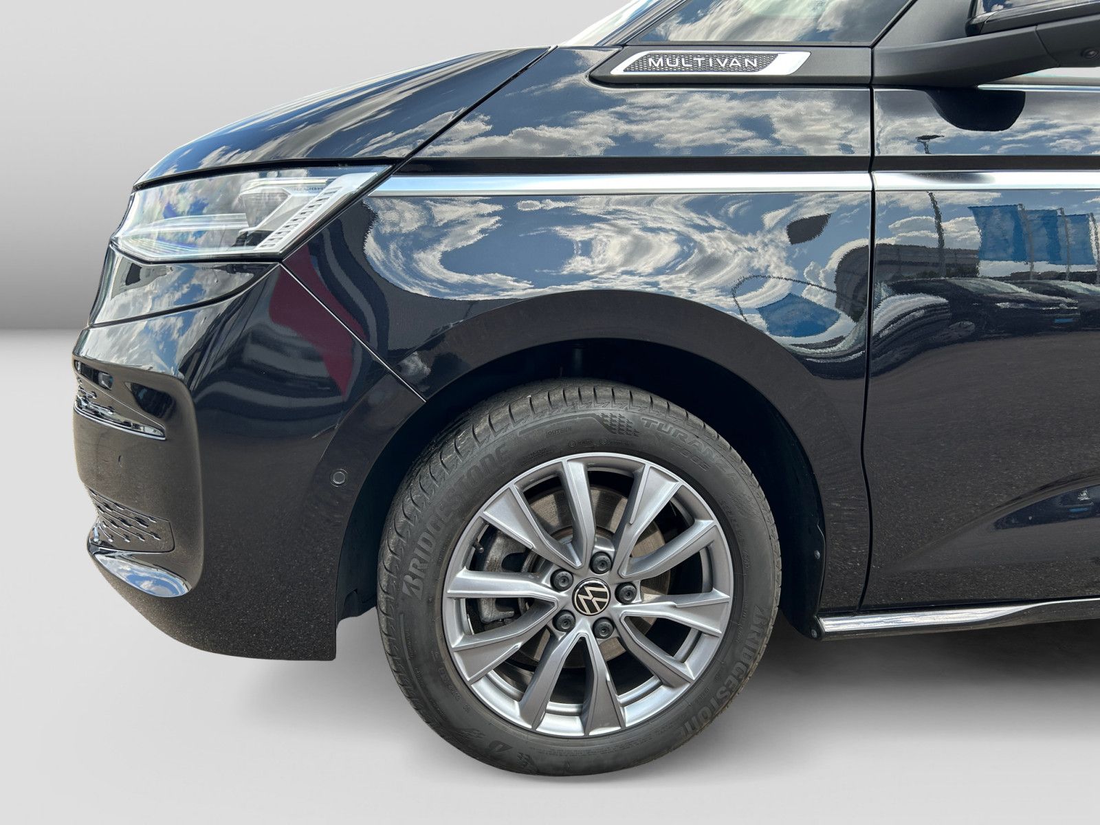 Volkswagen T7 Multivan - Bild 5