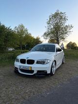 BMW 1er E82 120d M-Paket  Top Ausstattung - BMW 120: 120d 1er