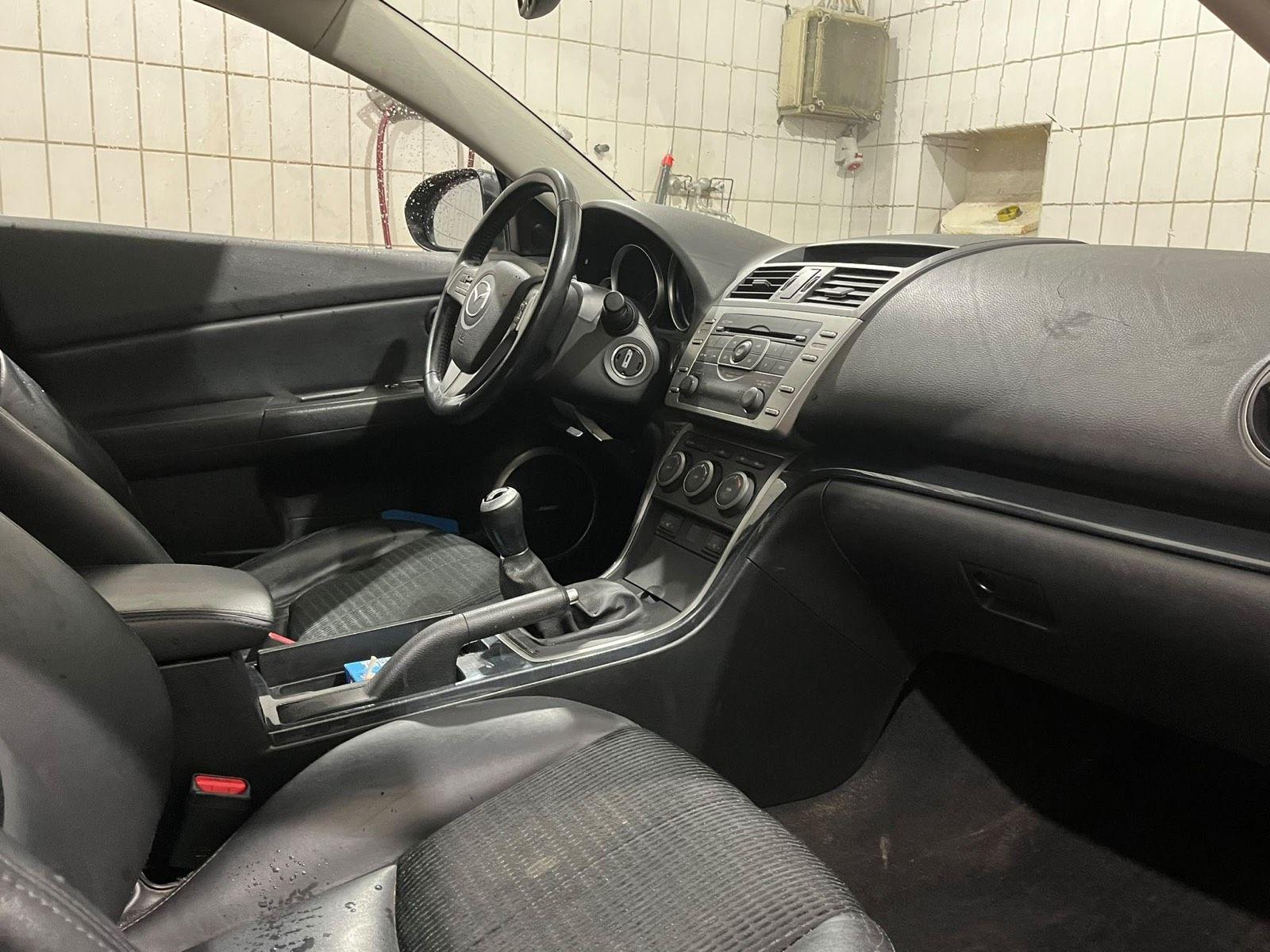 Mazda 2 2008 — photo 15