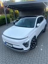 Hyundai KONA Elektro 160 kW Trend-Paket Bose Prime-Paket - Hyundai KONA Elektro von privat