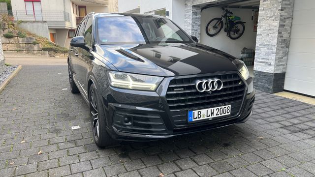 Audi Q7 3.0 TDI quattro tiptronic -