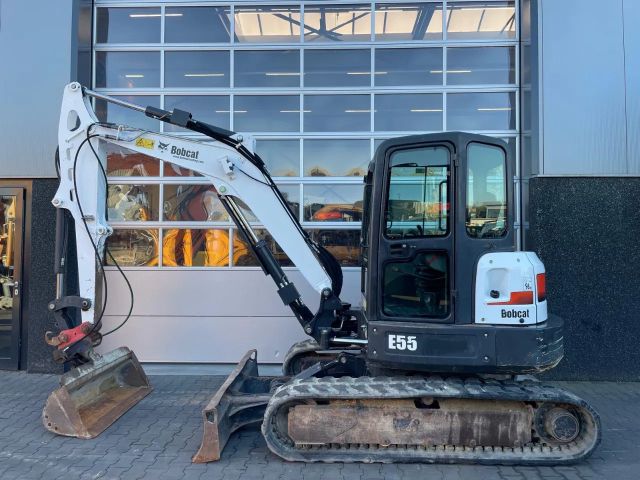 Bobcat E55