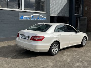 Mercedes E 200 - 9