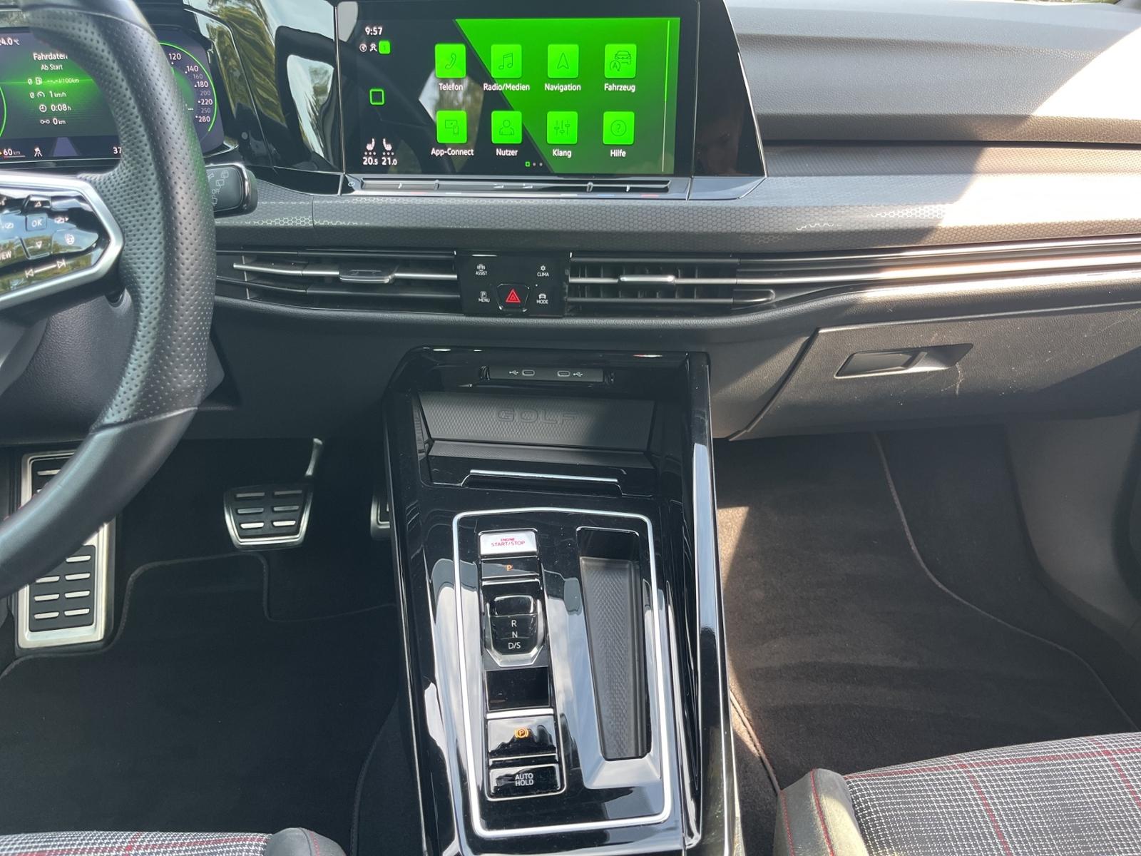 Volkswagen Golf VIII GTI 2.0 TSI App-Connect Sitzheizung LE, миниатюра 11