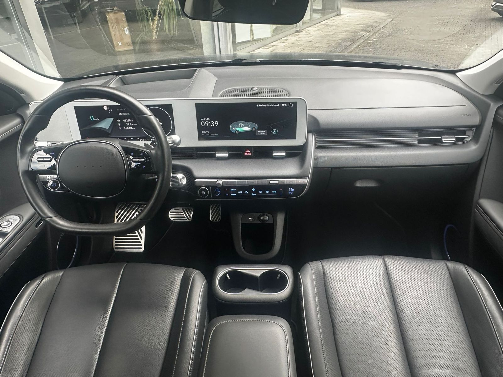 Fahrzeugabbildung Hyundai Ioniq 5 Uniq 4WD WERKSGA+MEMO+HEAD+BOSE+ACC+360°