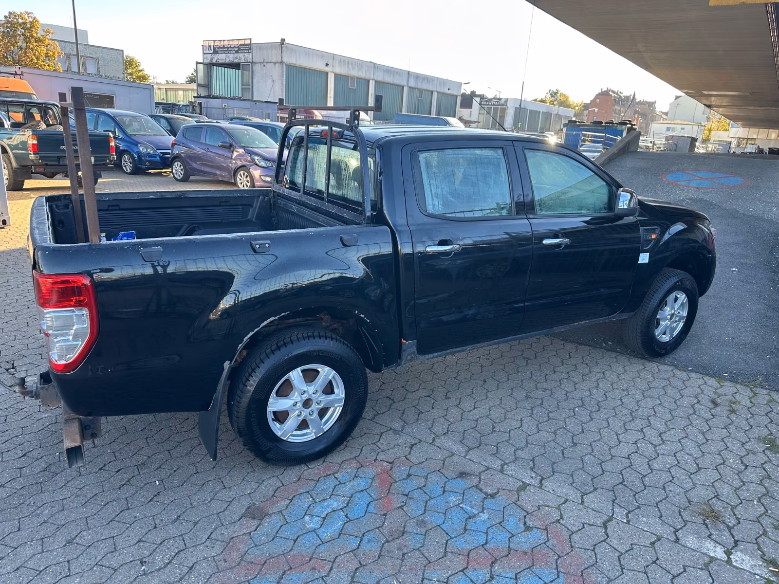 Ford Ranger Double Cabine  2.2 150ch BVM - 4x4 - Climatisation - Attelage - Sièges chauffants