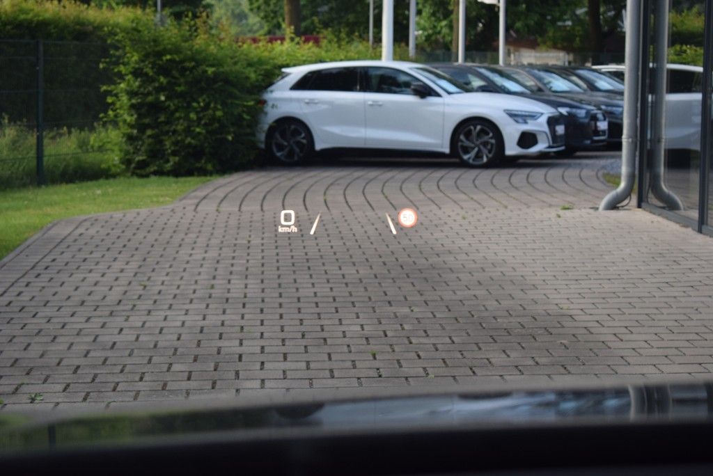 Audi Q4 e-tron - Bild 14
