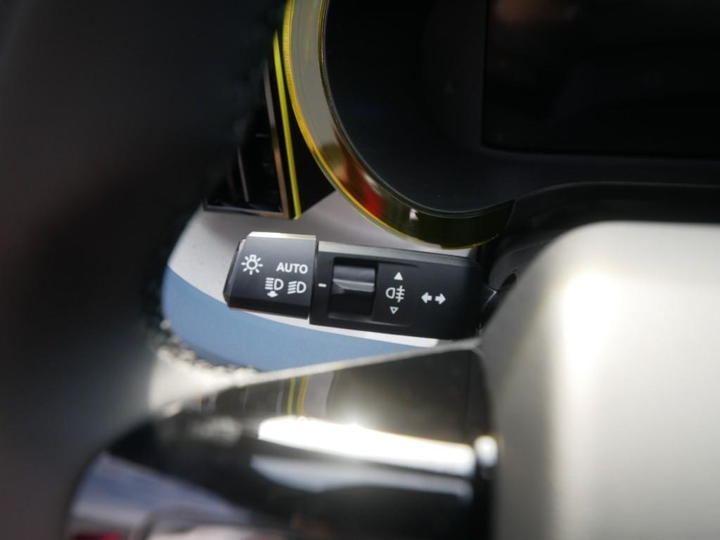 Fiat Grande Panda LA PRIMA HYBRID 1.2 eDCT 110 PS WIN