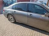 BMW 735Li A - - gebrauchte BMW 7er Reihe aus dem Jahr 2003