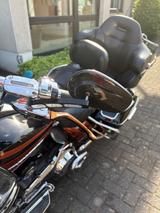 Harley-Davidson CVO ROAD-GLIDE ULTRA - HARLEY-DAVIDSON CVO