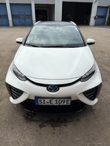 Toyota Mirai - Toyota Mirai