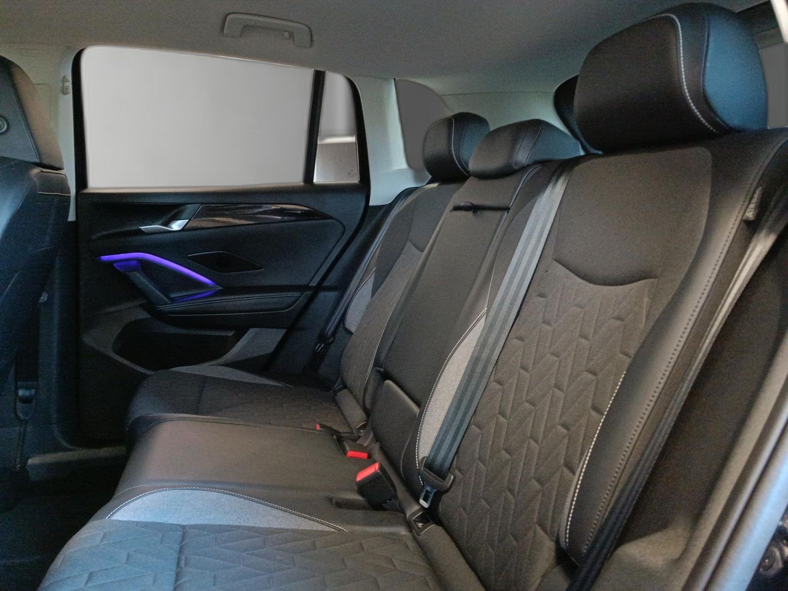 Volkswagen Tiguan - Bild 18