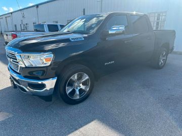 Dodge RAM 1500 Larami4x4 CrewCab unfallfrei im Vorlauf