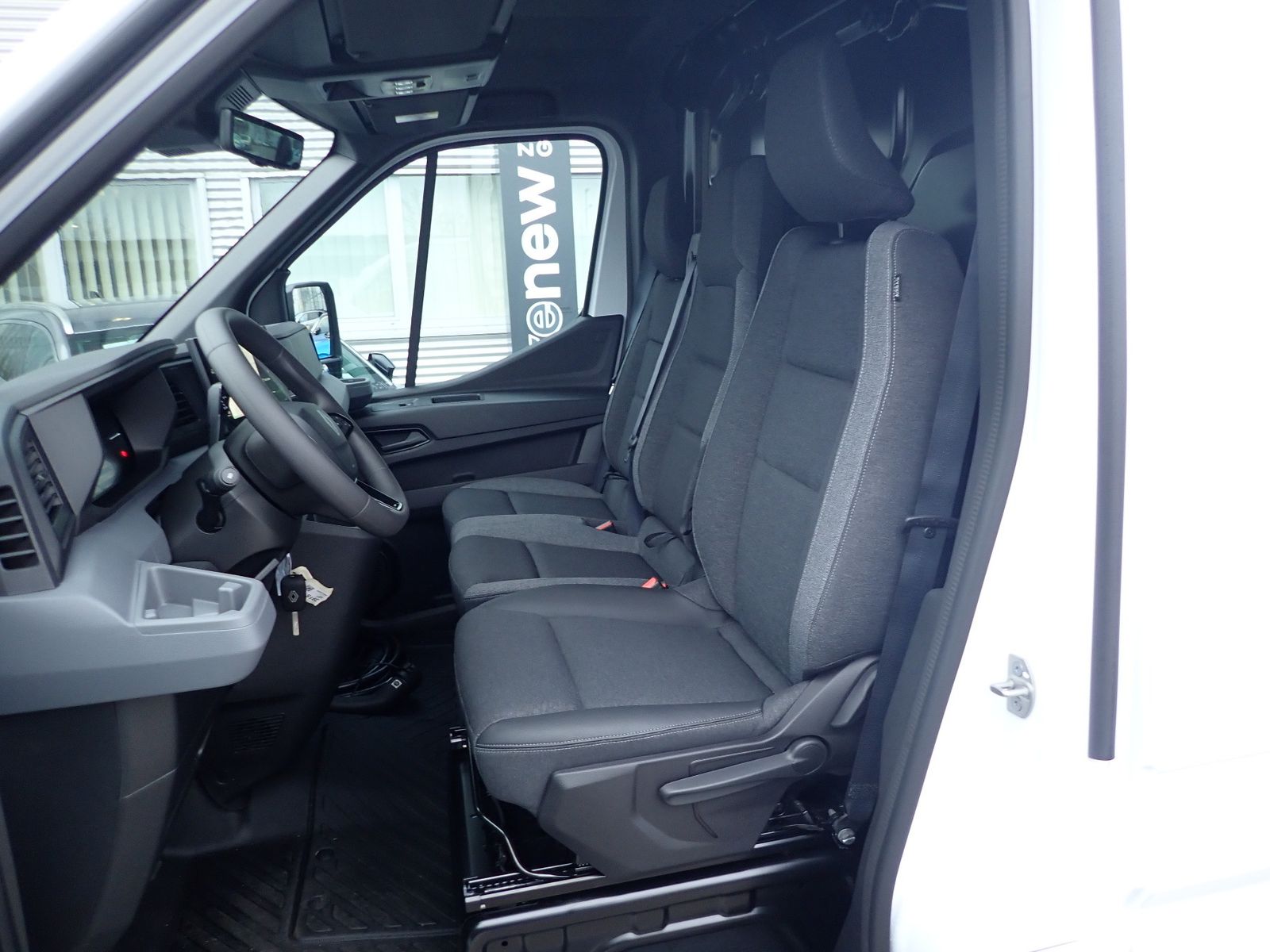 Fahrzeugabbildung Renault Master Kastenwagen E-Tech FWD Kasten advance L2H