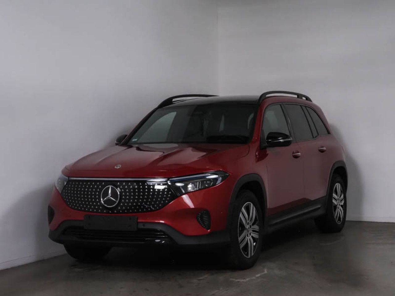 Mercedes-Benz EQB 300 4M+7-SITZER+5 J.-GARANTIE+2000 EUR BONUS imagem 2