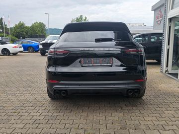 Porsche Cayenne - 7