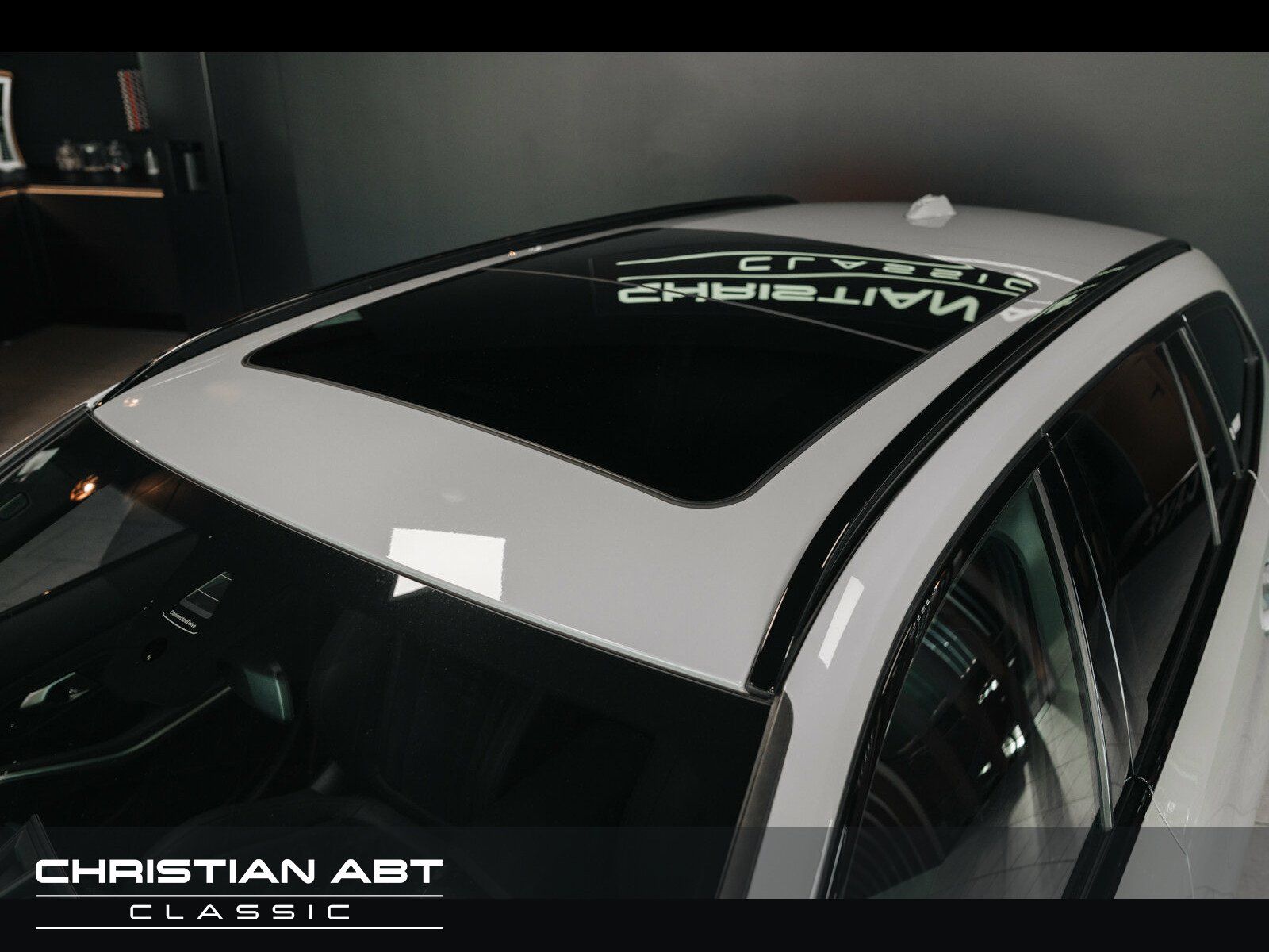 Fahrzeugabbildung BMW 330i xDrive M-Sport LED Garantie AHK