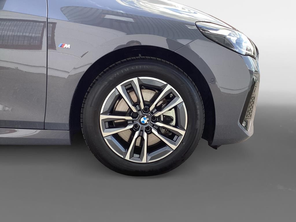BMW 223 Active Tourer - Bild 18