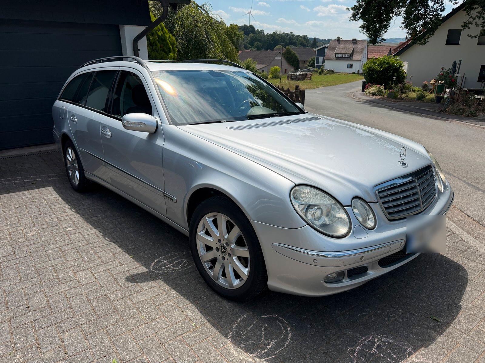 Mercedes-Benz E280 2005 — engine 190 HP (140kW)