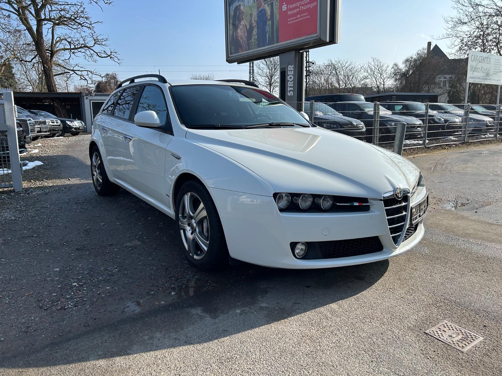 Alfa Romeo Alfa 159 1.8 16V TBi 147KW Scheckheftgepflegt