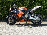 Honda CBR 1000RR SC 57 Fireblade Ringbike Rennstrecke  - HONDA CBR 1000 RR SC57