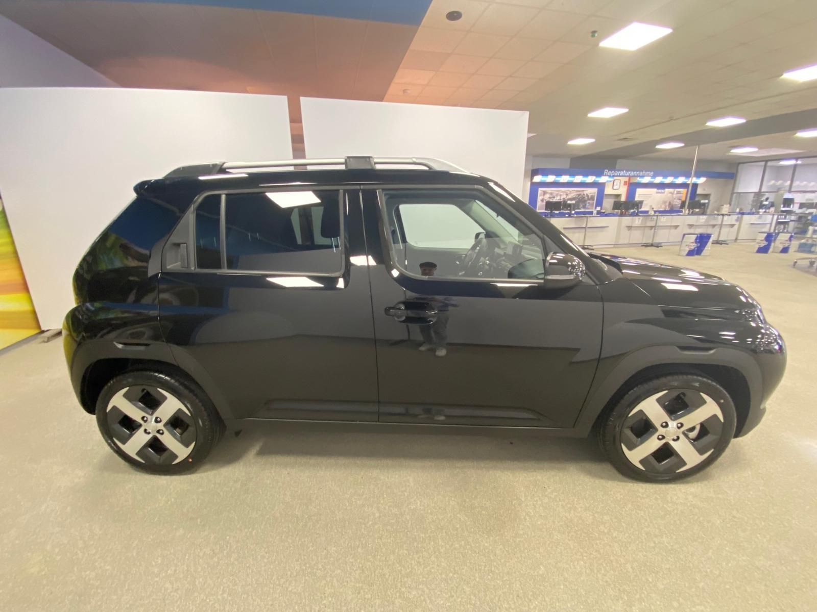 Fahrzeugabbildung Hyundai INSTER Elektro 85 kW APP+KLIMA+ACC+KAMERA+17"Alu