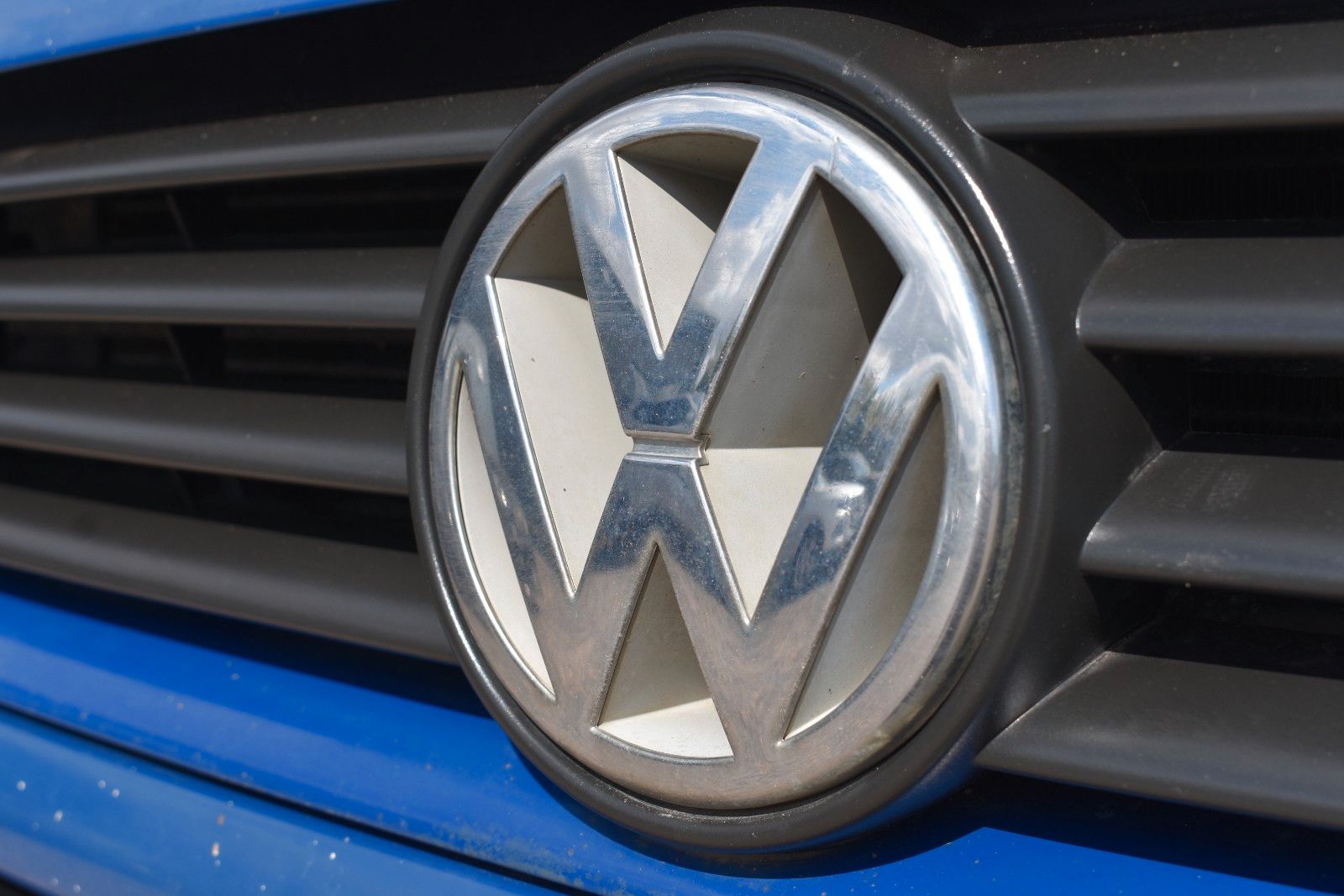 Fahrzeugabbildung Volkswagen T4 Caravelle 2.5 TDI KLIMA/SERVO/ABS/AHK