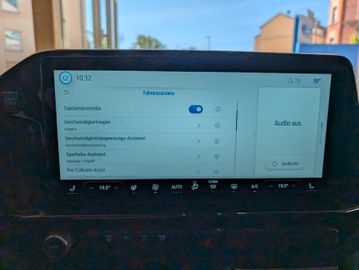 Ford Tourneo Custom Tit. 2.0 L2 NEUES MODELL