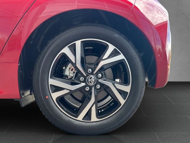 Toyota Yaris 1.5 Hybrid Teamplayer *2xPDC*BLIS*SHZ*