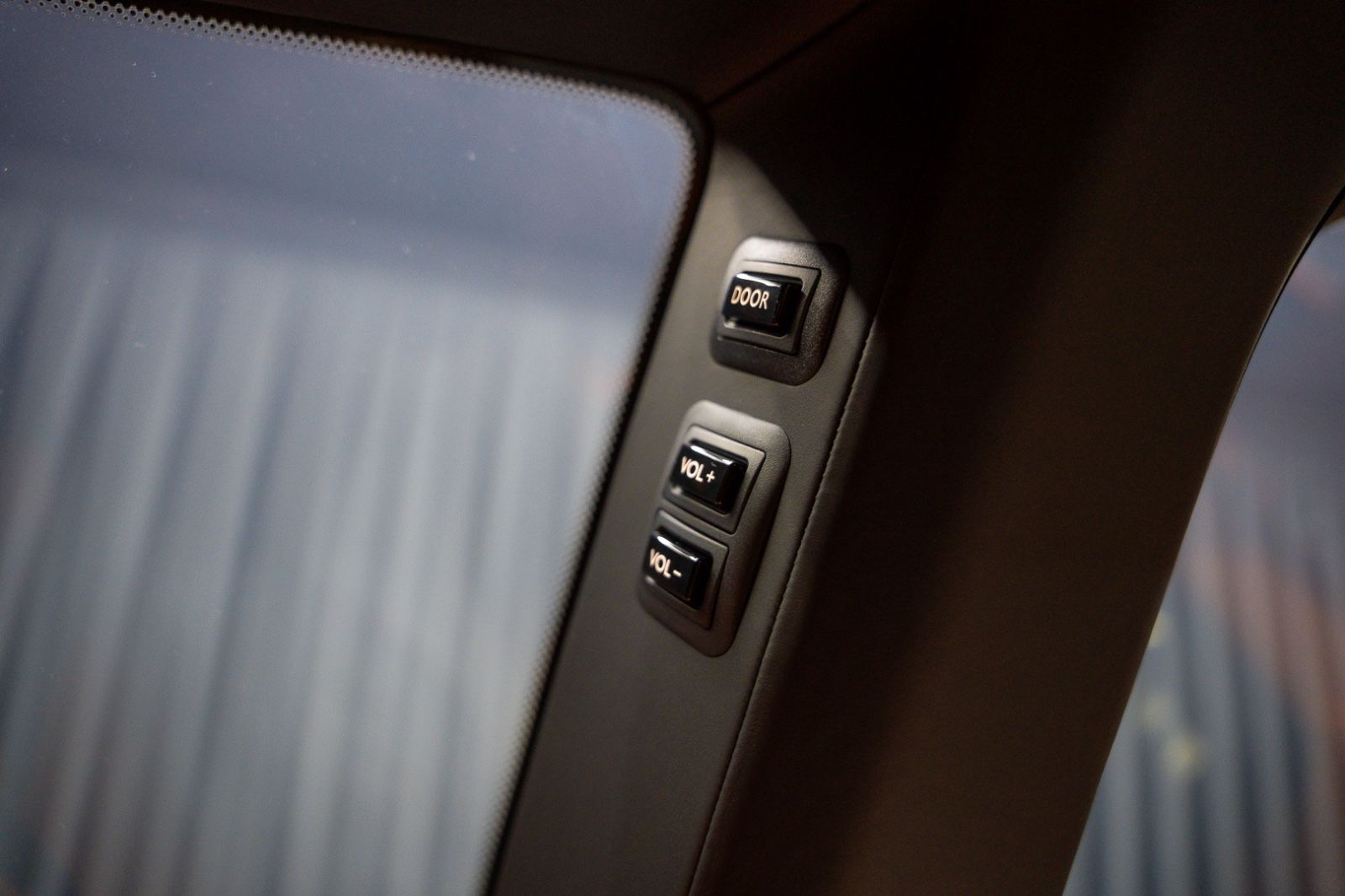 Fahrzeugabbildung Rolls-Royce Cullinan Black Badge 4Seats Starlight 2025 FULL