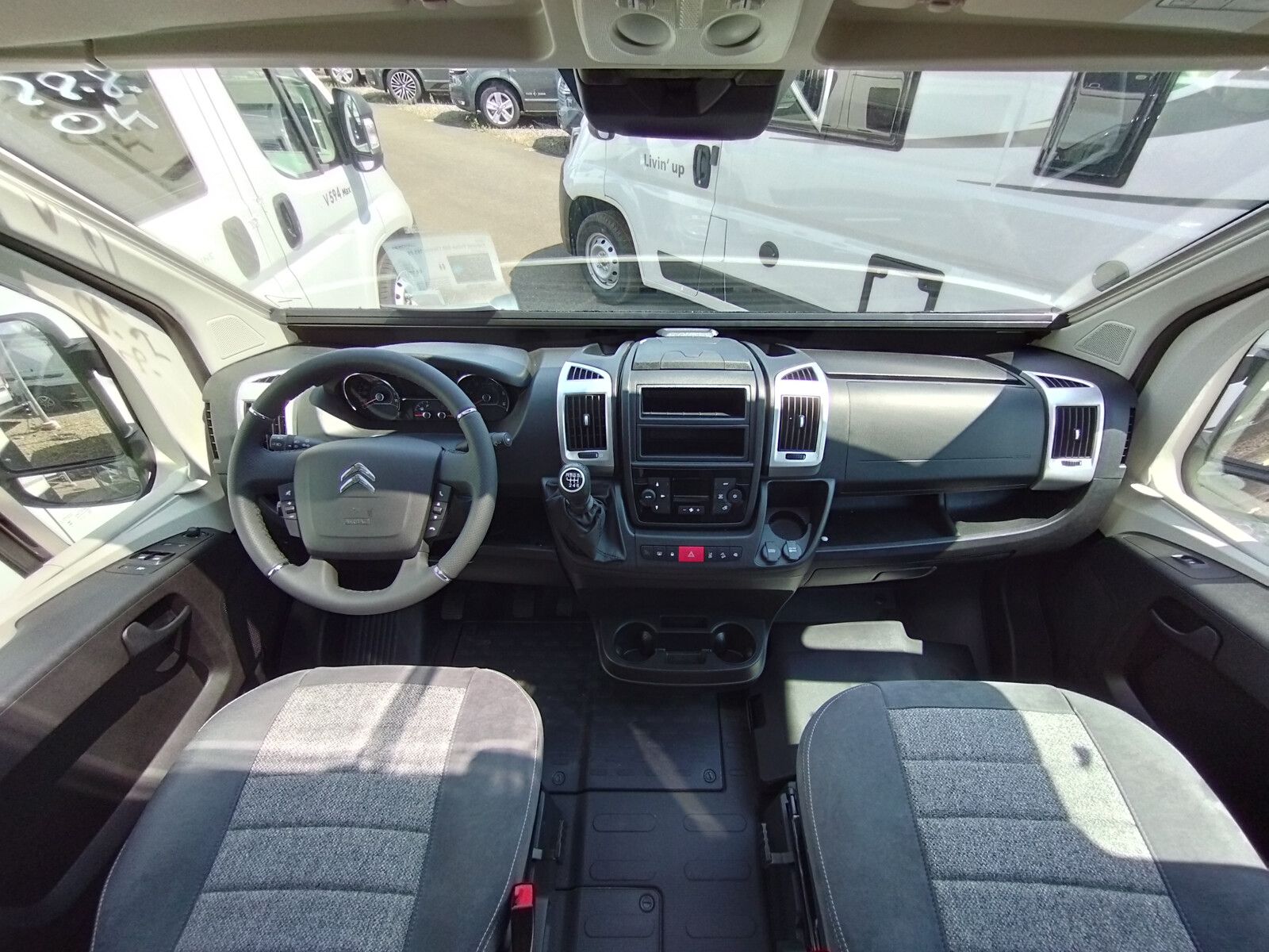 Fahrzeugabbildung Pössl Summit Prime 600 Citroen 165 PS 7000,- geschenkt