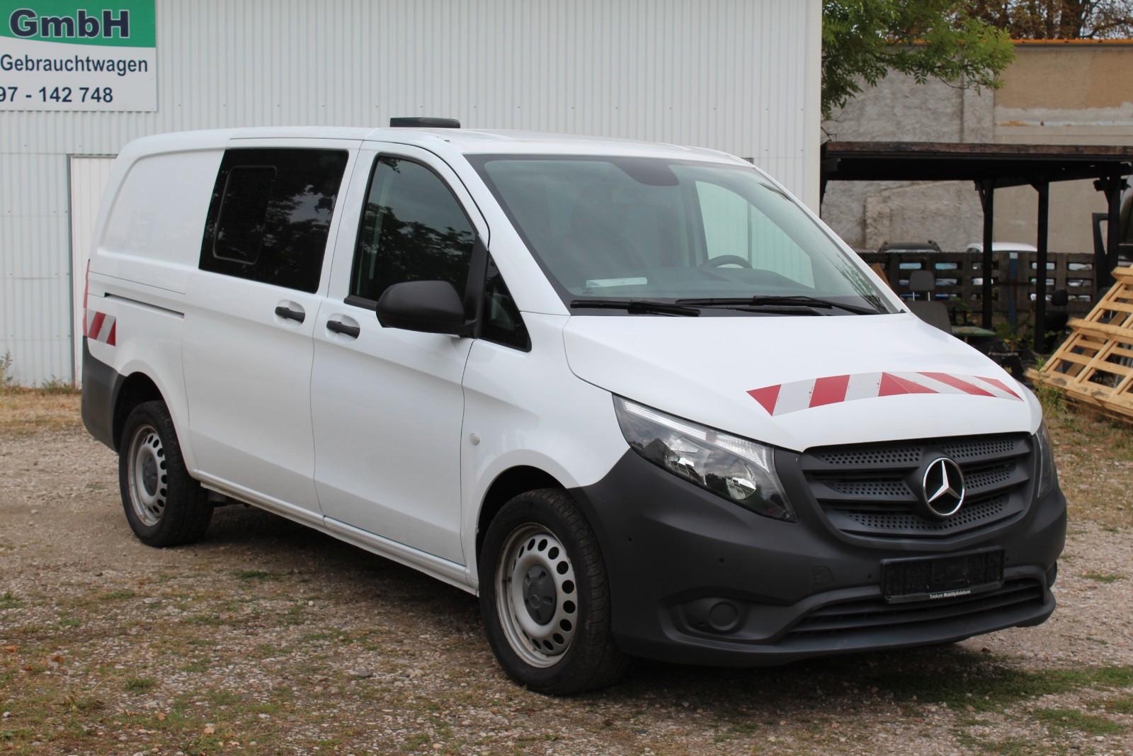 Mercedes-Benz Vito Mixto  4MATIC lang  14200 NETTO