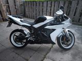 Yamaha YZF R1 RN 12 - YAMAHA YZF RN12 R1