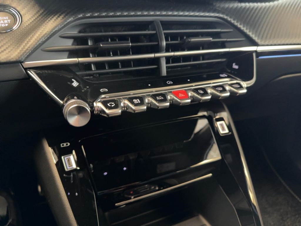 Peugeot 2008 - Bild 11