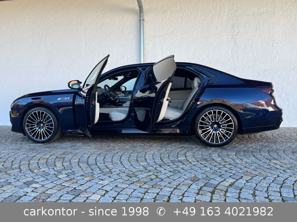 Image of BMW i7
