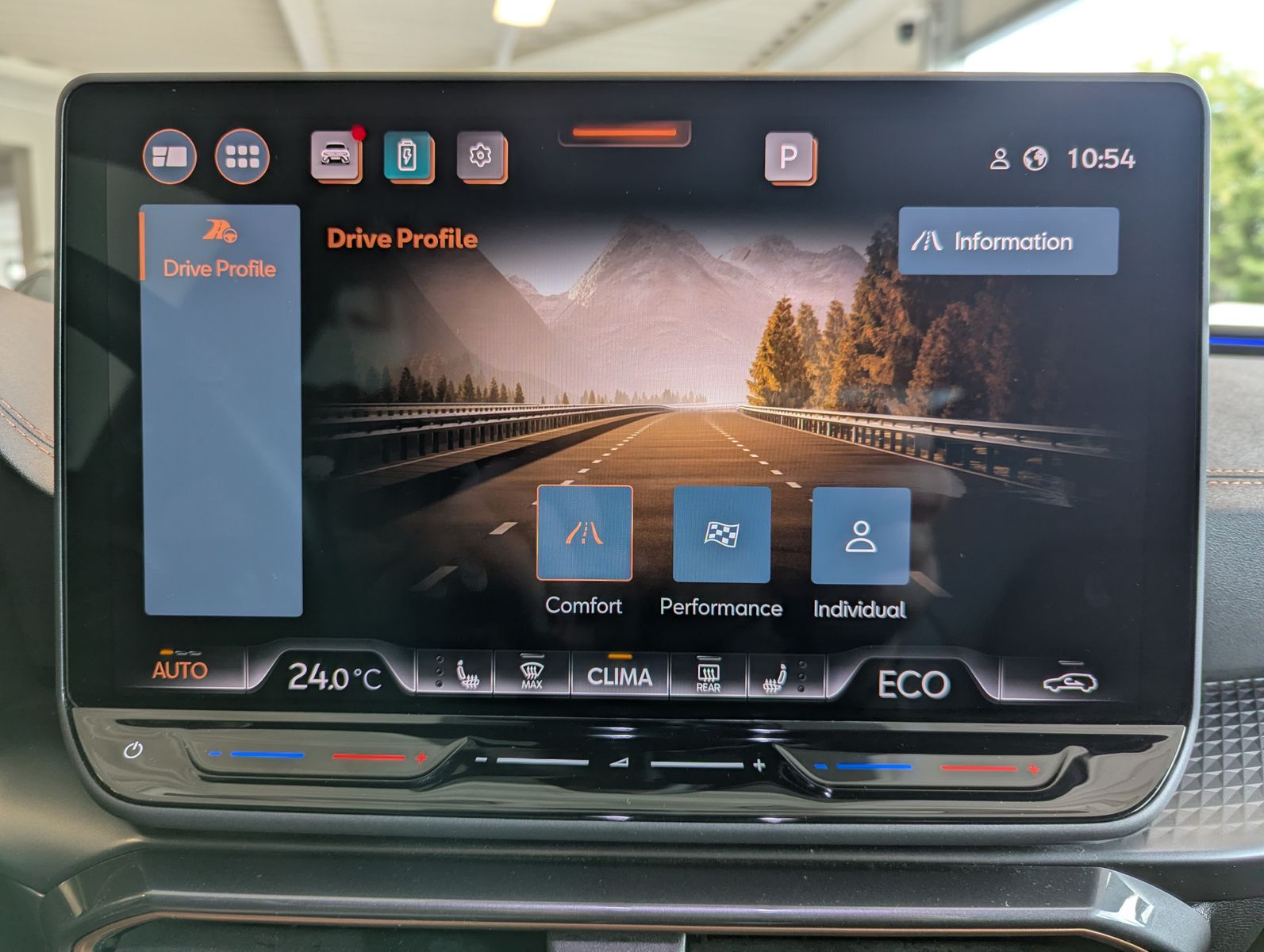 Fahrzeugabbildung CUPRA Leon 1.5 e-Hybrid Matrix Edge-Intelligent-Paket