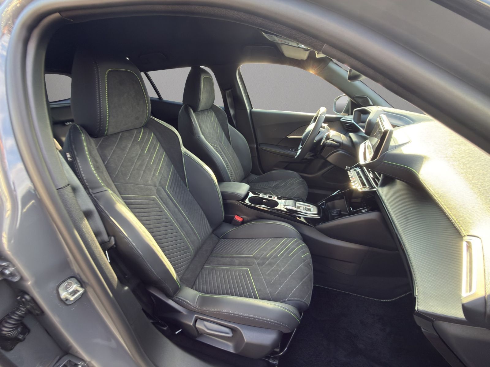 Peugeot 2008 - Bild 16