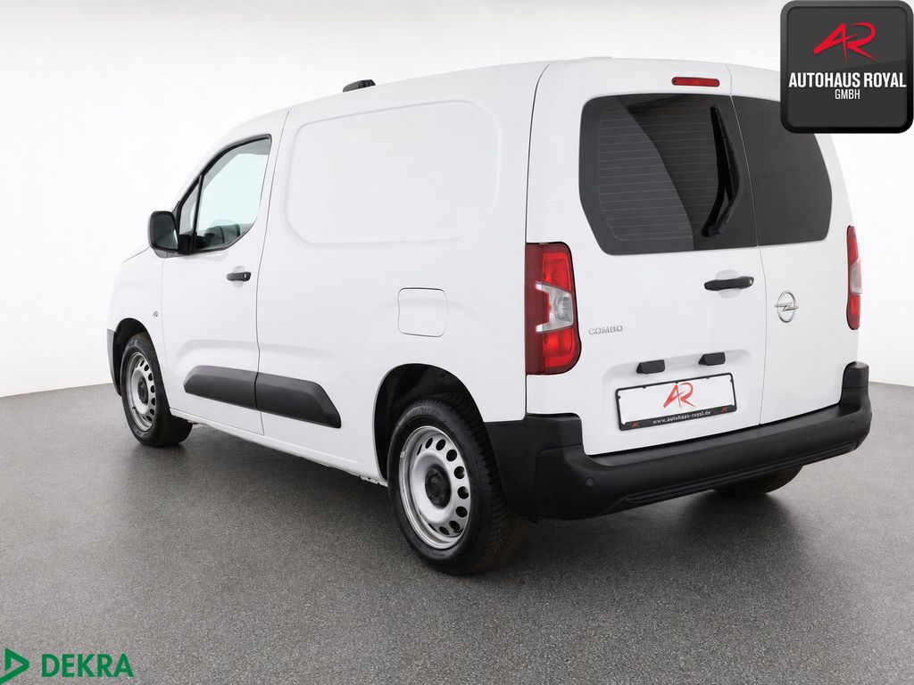 Opel Combo — fotografia 3