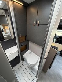 HYMER ERIBA HYMERCAR ML-T CrossOver 570 Winterpaket TV Leder