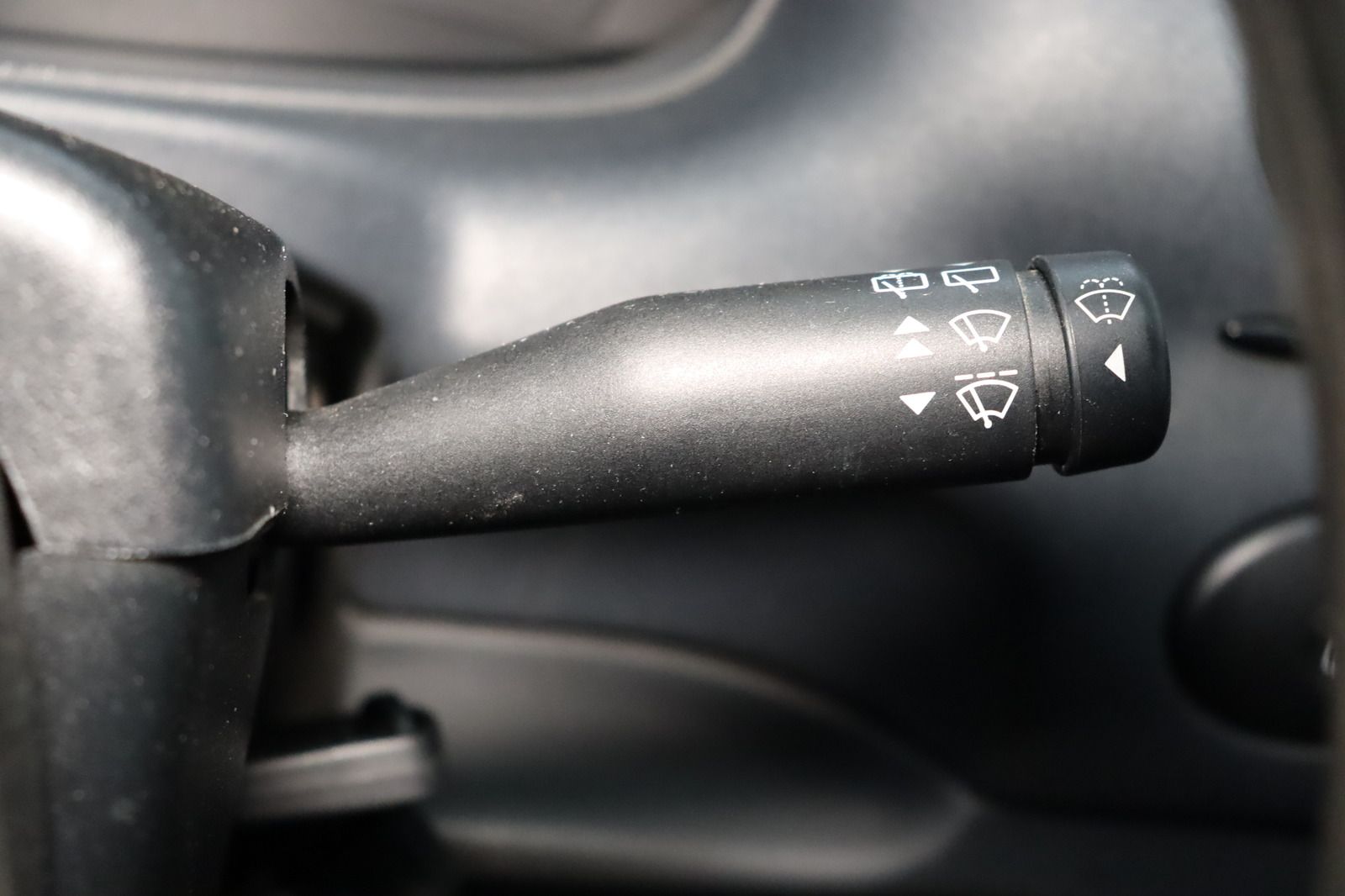 Fahrzeugabbildung Ford Escort 1.3i Flair aus 1. Hand