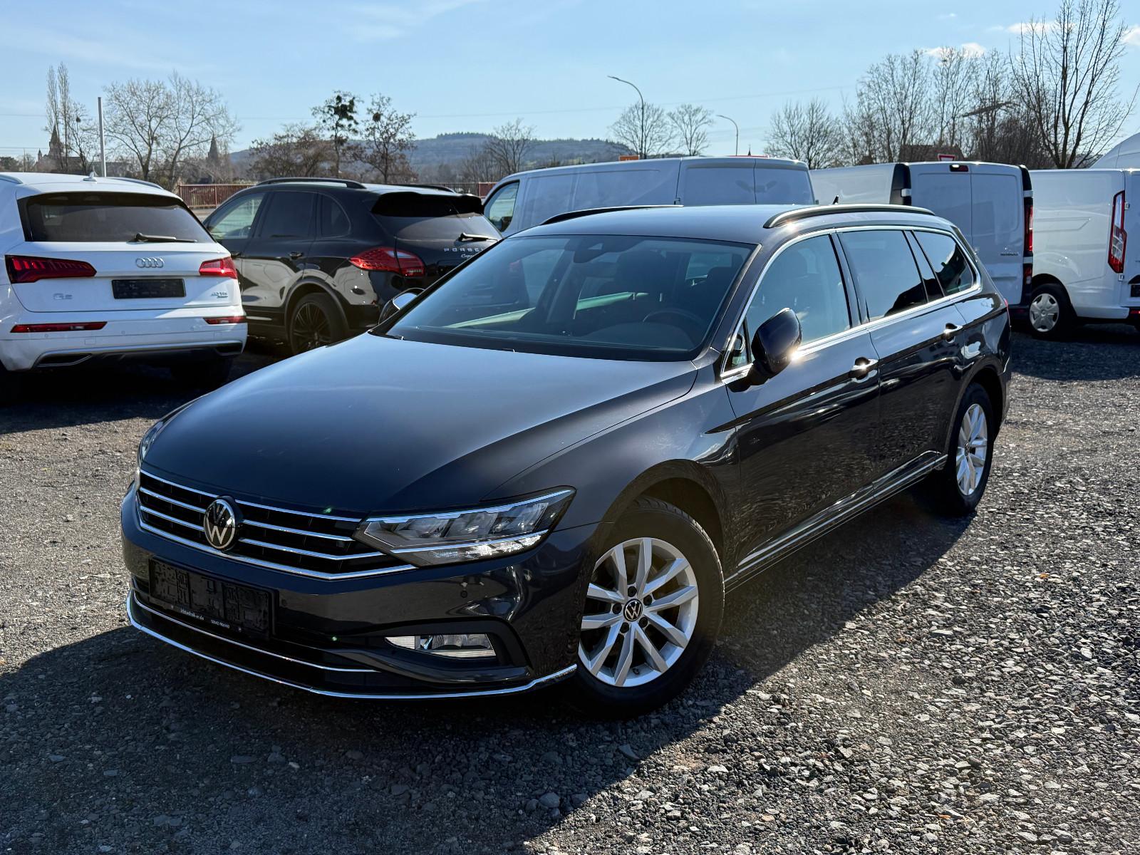 Volkswagen Passat Variant Business*AHK*SHZ*Carplay