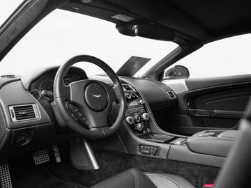 2011 Aston Martin DBS — фото 4