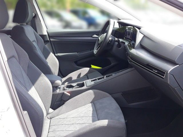Fahrzeugabbildung Volkswagen Golf VIII 2.0TDI DSG Style NAVI+ACC+PARKLNK+AHK+