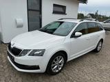 Skoda Octavia Combi Tour - Skoda Octavia Gebrauchtwagen in Bielefeld