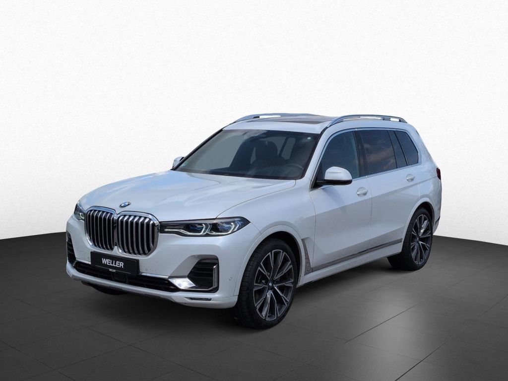 Image of BMW X7